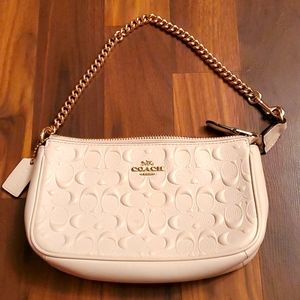 COACH medium clutch in white chalk leather